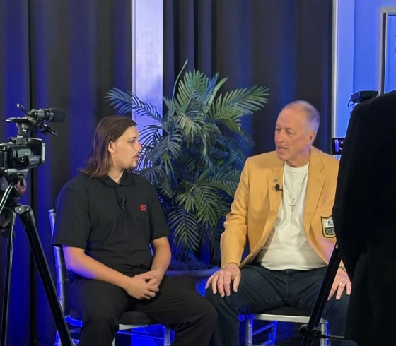 Thomas Bailey interviews Jim Kelly